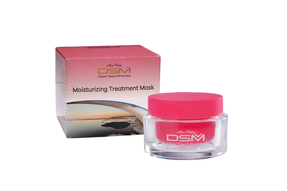Face moisturizing treatment mask